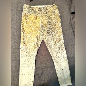 ZYIA White Stay Gold Light n Tight Hi-Rise 7/8 24" size 14-16